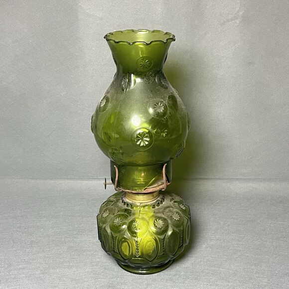 Vintage Green  LE Smith Moon and Stars Glass Oil Lamp Base & Chimney-READ - Picture 2 of 12
